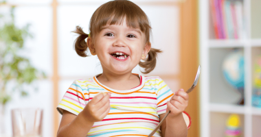 Nutriția sănătoasă pentru copii: Ghidul părinților pentru meniuri echilibrate