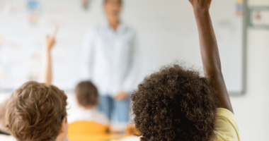 Adapatarea Copilului la Gradiniță și Școală: Sfaturi Psihologice